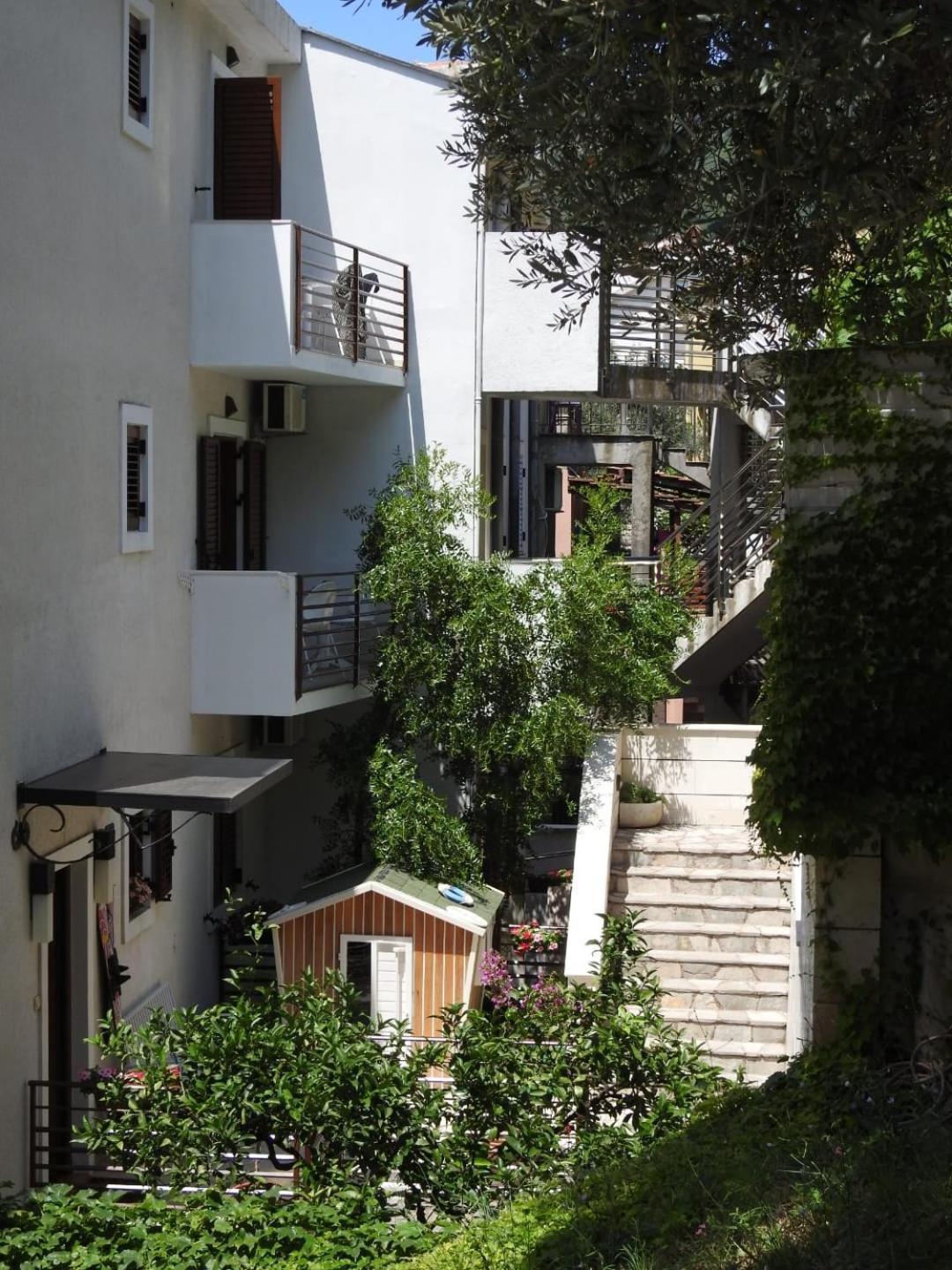 Apartments Ardura Petrovac Bagian luar foto