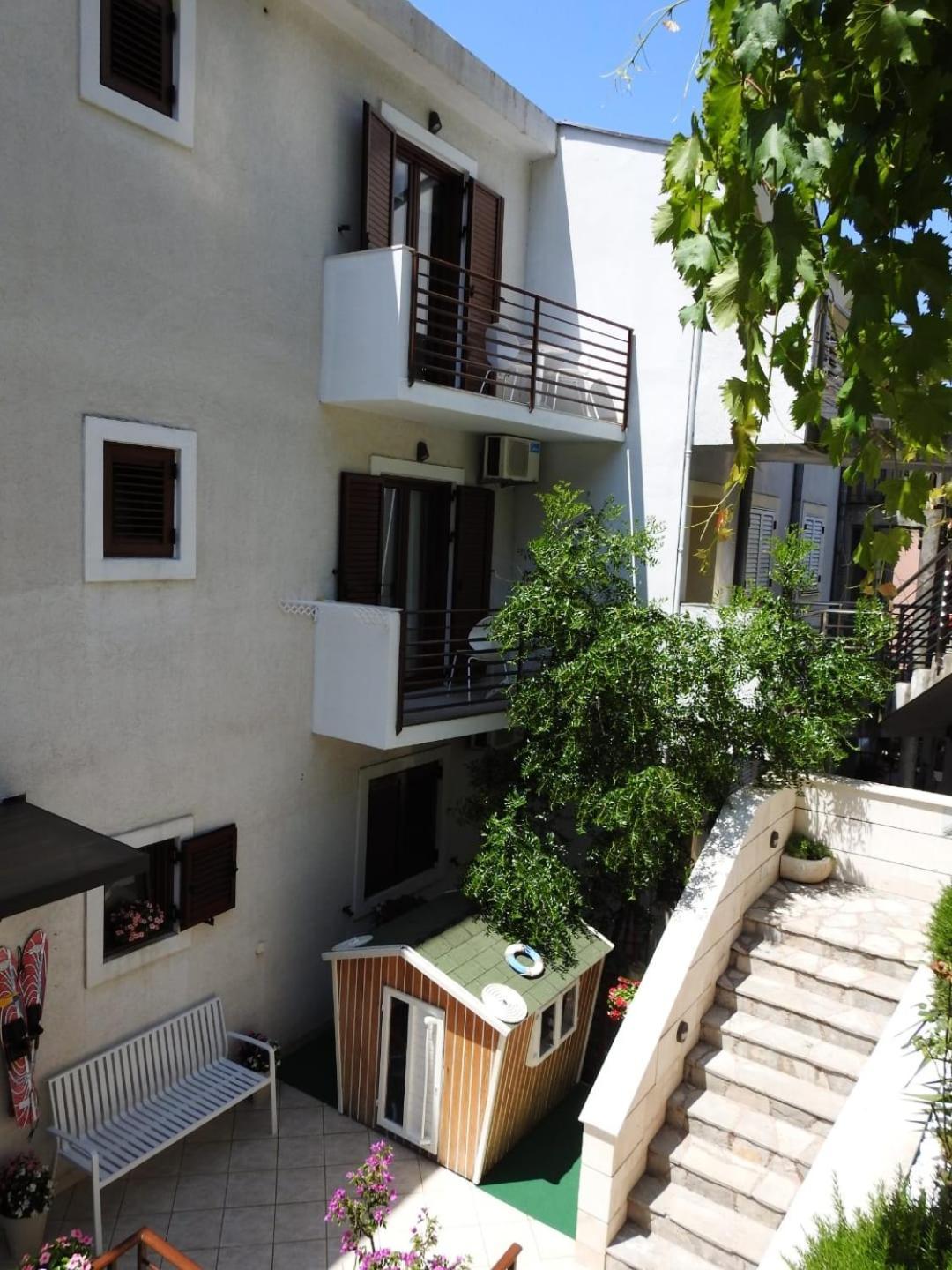 Apartments Ardura Petrovac Bagian luar foto