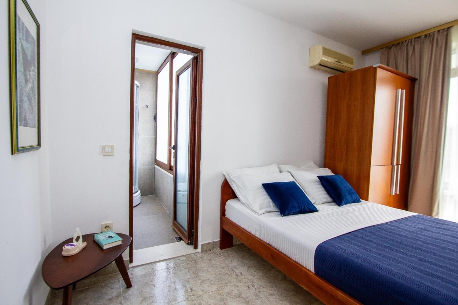 Apartments Ardura Petrovac Bagian luar foto