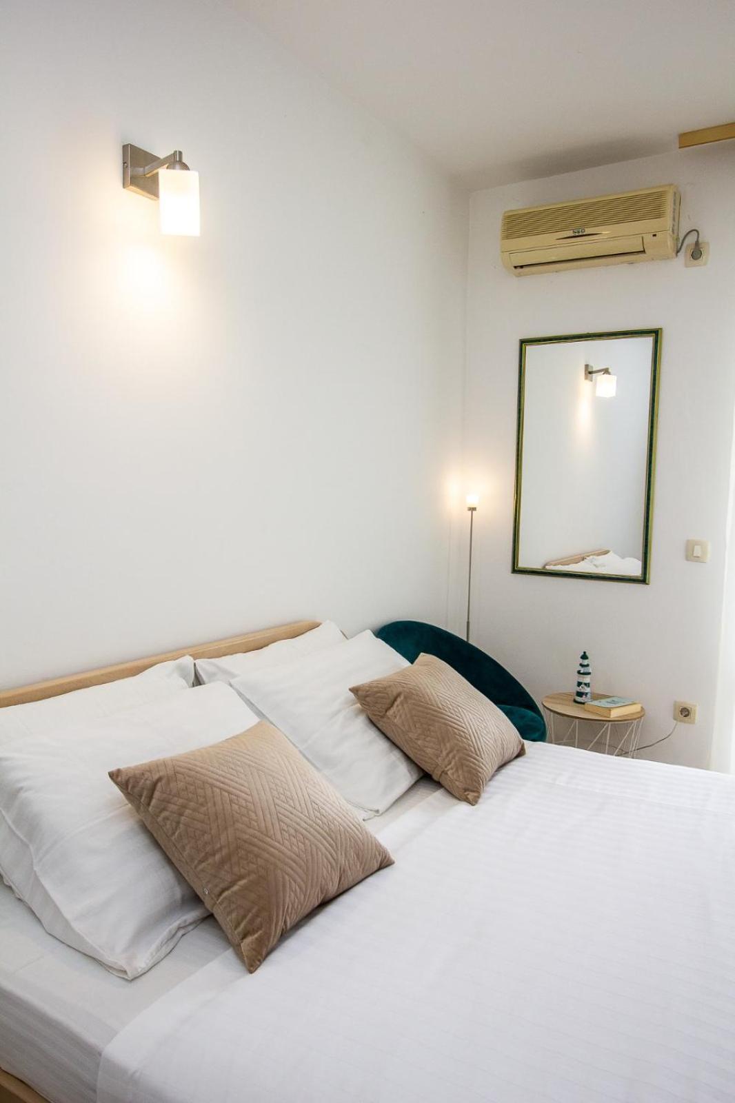 Apartments Ardura Petrovac Bagian luar foto
