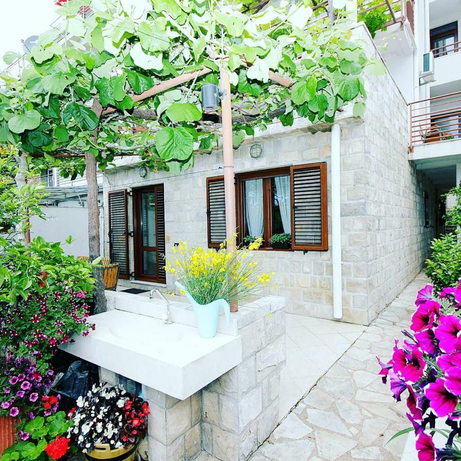 Apartments Ardura Petrovac Bagian luar foto