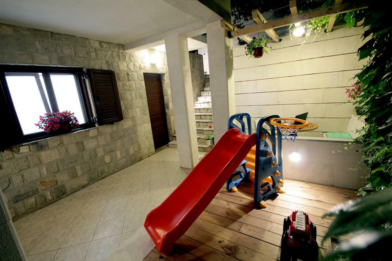 Apartments Ardura Petrovac Bagian luar foto