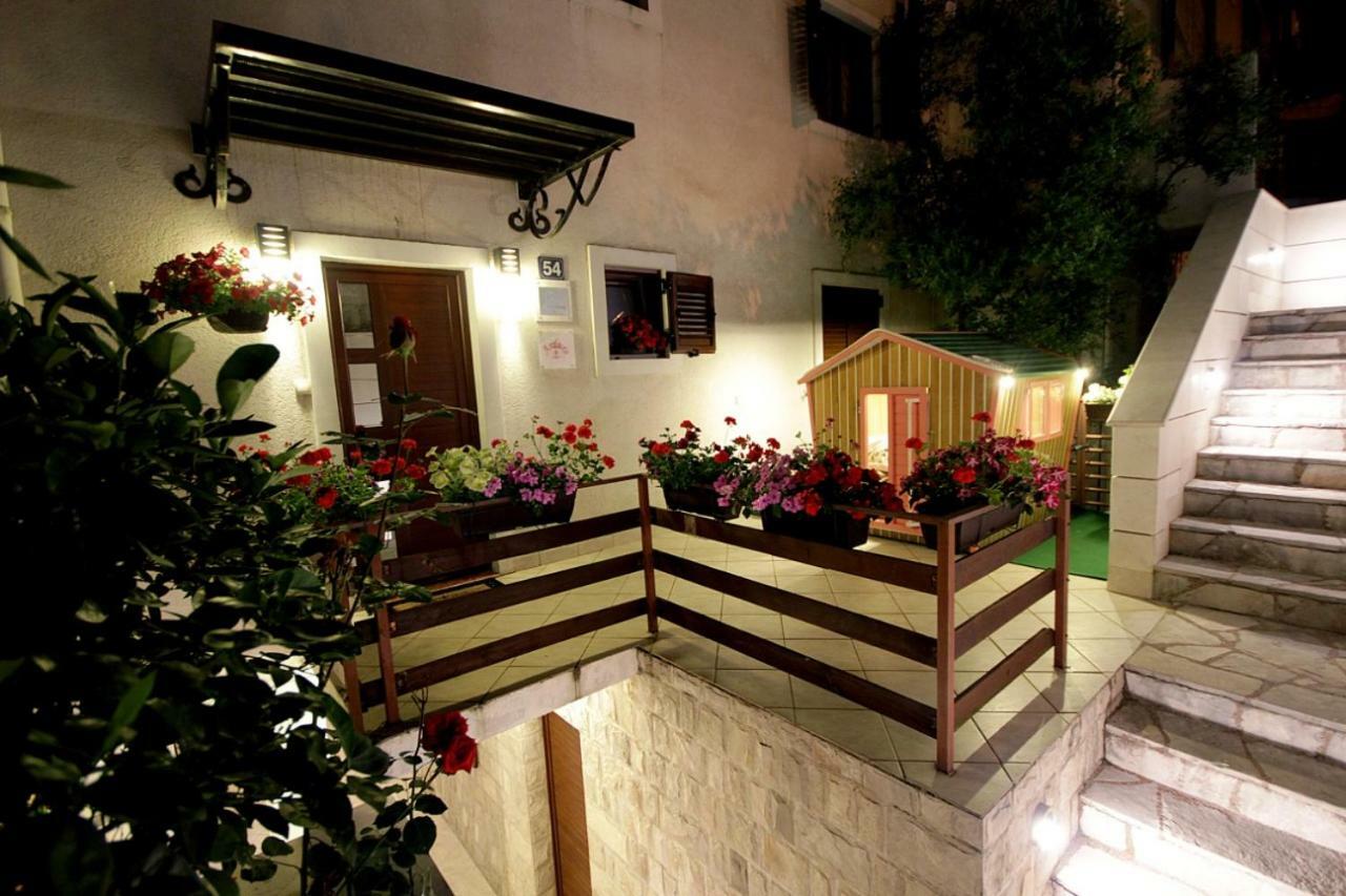 Apartments Ardura Petrovac Bagian luar foto